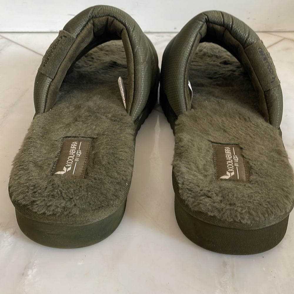 NWOT Koolaburra by UGG, men’s 12, army green slippers comfort slip on fuzzy - Picture 5 of 7
